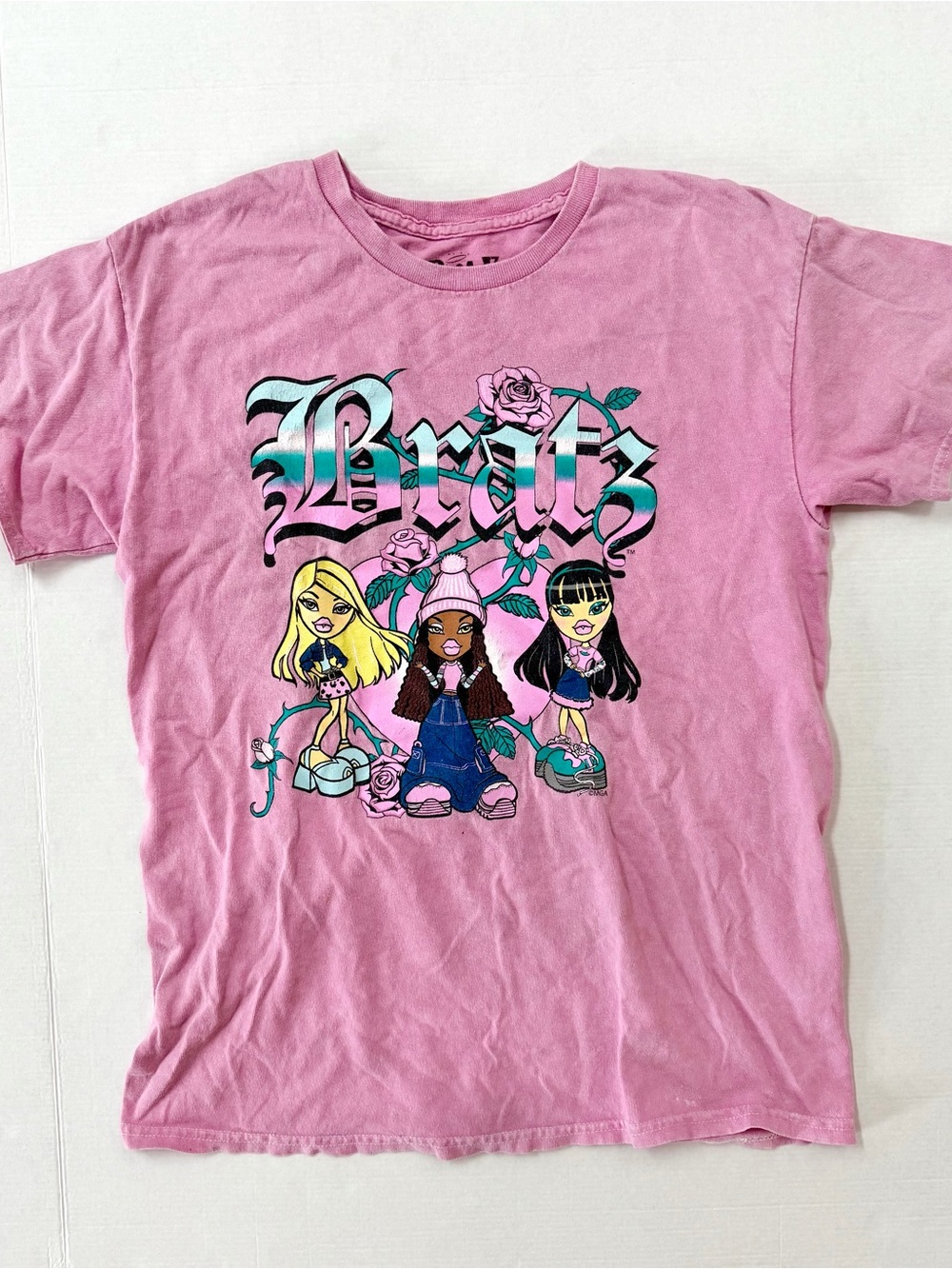 Bratz Y2K Style Graphic T-Shirt Size Medium — Bratz Doll Core Mcbling
